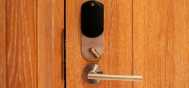 Automatic Locking Door Knob Sausalito